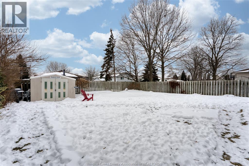 9485 Ridge, Windsor, Ontario  N8R 1G5 - Photo 34 - 26003449