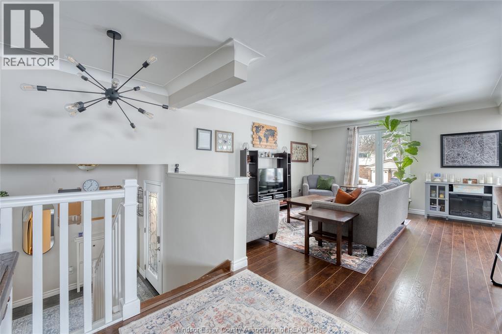 9485 Ridge, Windsor, Ontario  N8R 1G5 - Photo 4 - 26003449