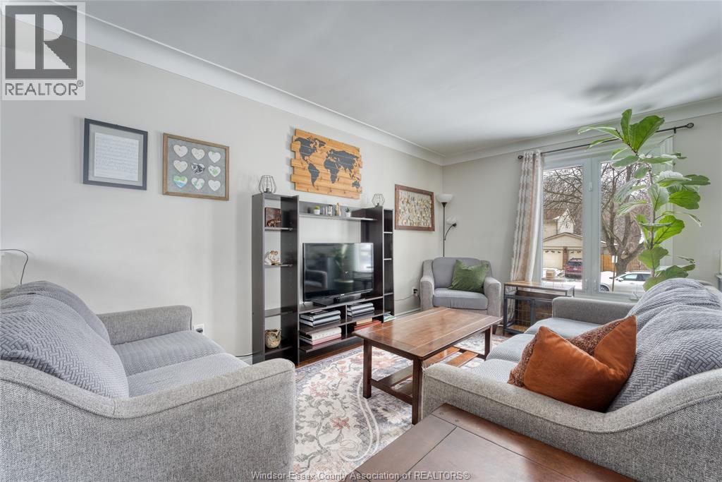 9485 Ridge, Windsor, Ontario  N8R 1G5 - Photo 6 - 26003449