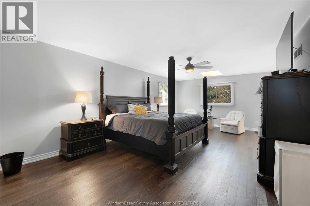 229 Irwin Ave, Essex, Ontario  N8M 2T5 - Photo 18 - 26003367