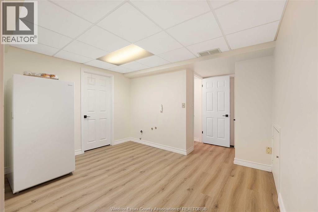 229 Irwin Ave, Essex, Ontario  N8M 2T5 - Photo 28 - 26003367