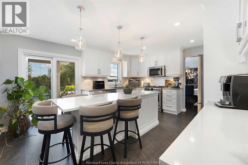 229 Irwin Ave, Essex, Ontario  N8M 2T5 - Photo 8 - 26003367