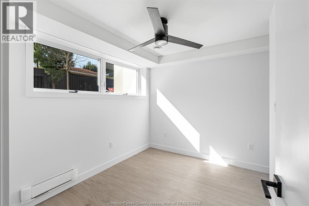 2035 Seneca Street, Windsor, Ontario  N8W 2Z9 - Photo 35 - 26003474