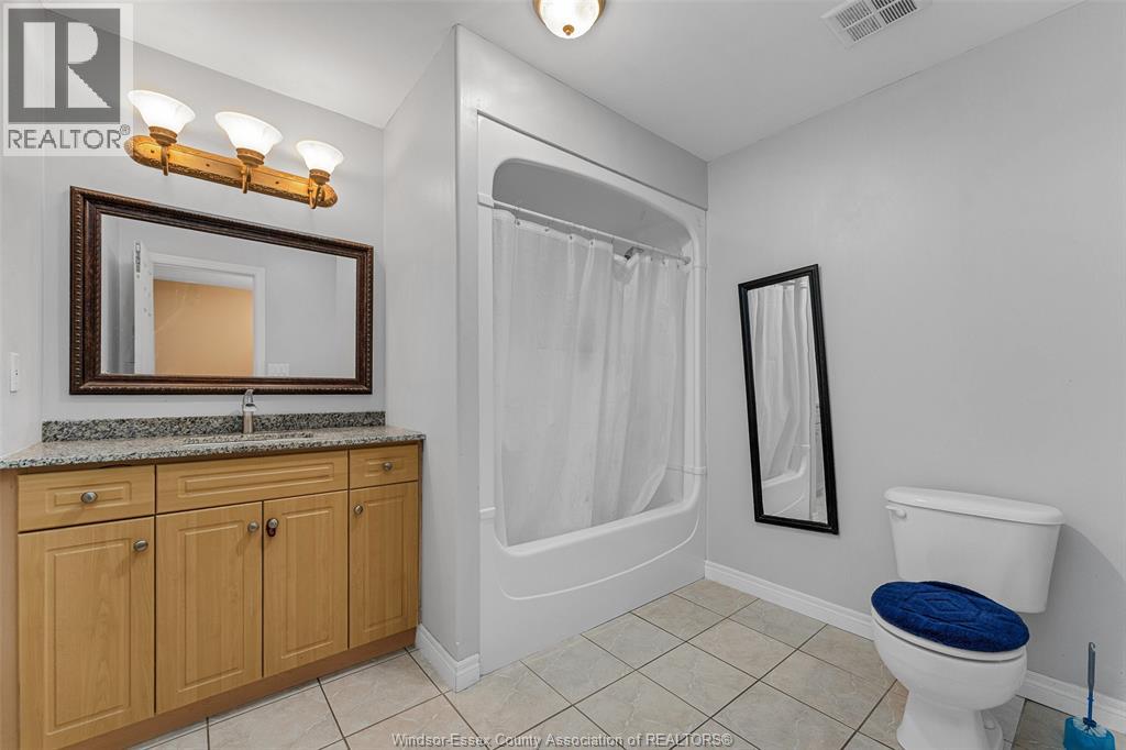 143 Amy Croft, Lakeshore, Ontario  N9K 1E6 - Photo 23 - 26003440