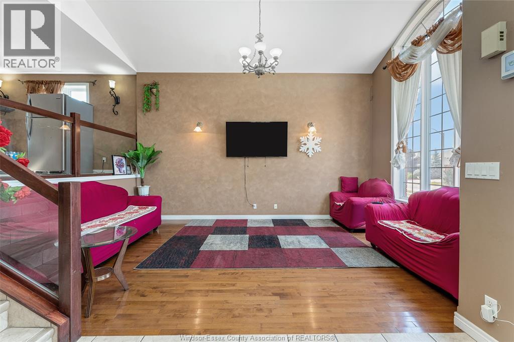 143 Amy Croft, Lakeshore, Ontario  N9K 1E6 - Photo 6 - 26003440