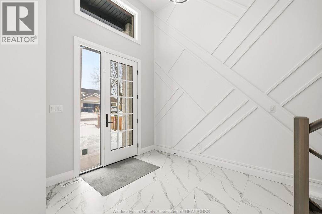 1063 Maple Avenue, Kingsville, Ontario  N9Y 3T5 - Photo 4 - 26003477