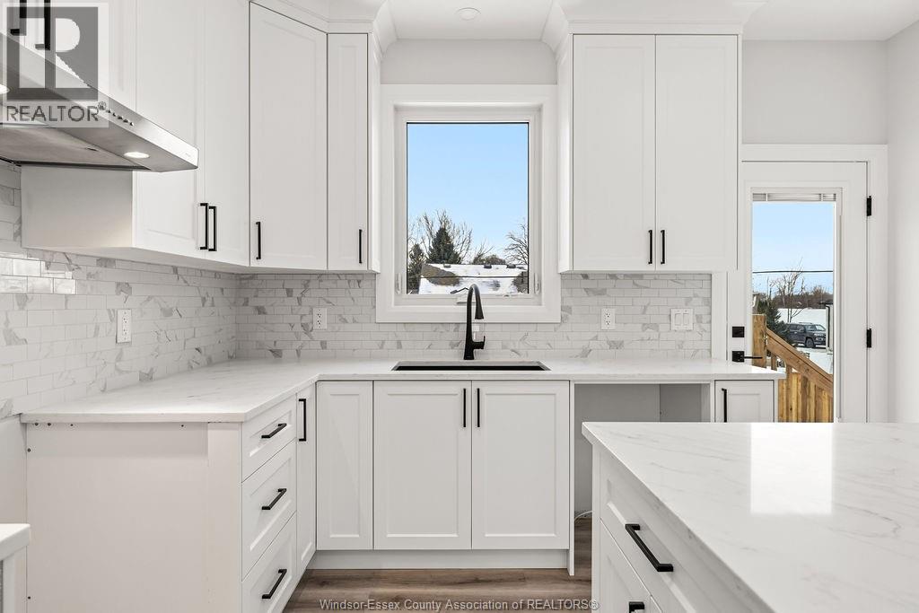 1063 Maple Avenue, Kingsville, Ontario  N9Y 3T5 - Photo 8 - 26003477