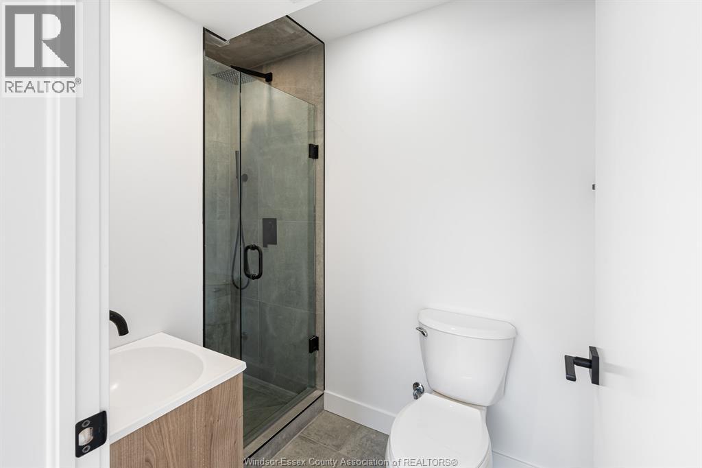 2035 Seneca Street, Windsor, Ontario  N8W 2Z9 - Photo 37 - 26003475