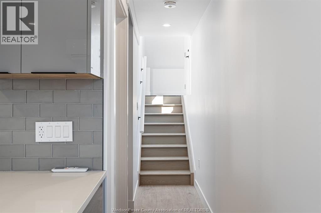 2035 Seneca Street, Windsor, Ontario  N8W 2Z9 - Photo 39 - 26003475