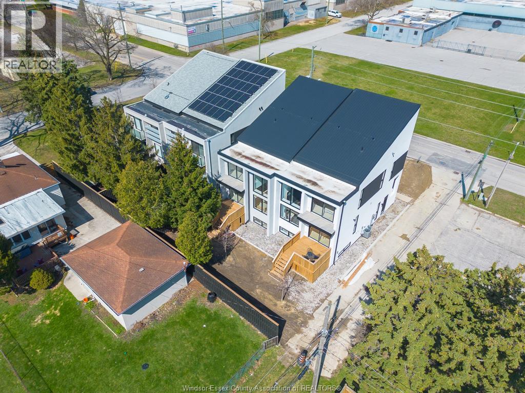 2035 Seneca Street, Windsor, Ontario  N8W 2Z9 - Photo 41 - 26003475