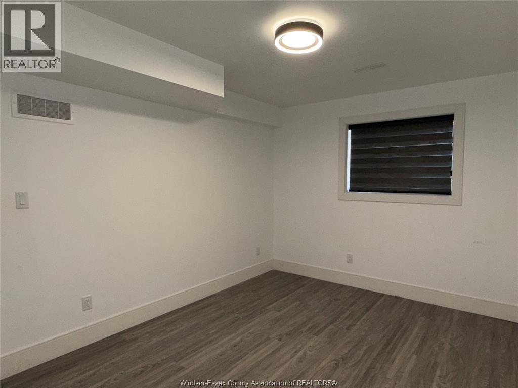 3747 Turner, Windsor, Ontario  N8W 3N2 - Photo 11 - 26003432
