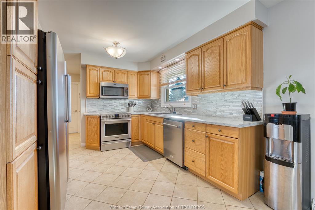 111 Danforth, Leamington, Ontario  N8H 2R1 - Photo 8 - 26003425