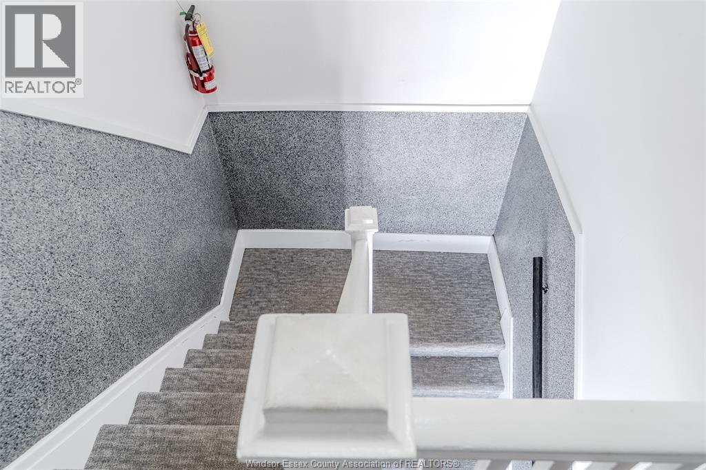 1516 Ontario Street, Windsor, Ontario  N9A 4H3 - Photo 12 - 26003400