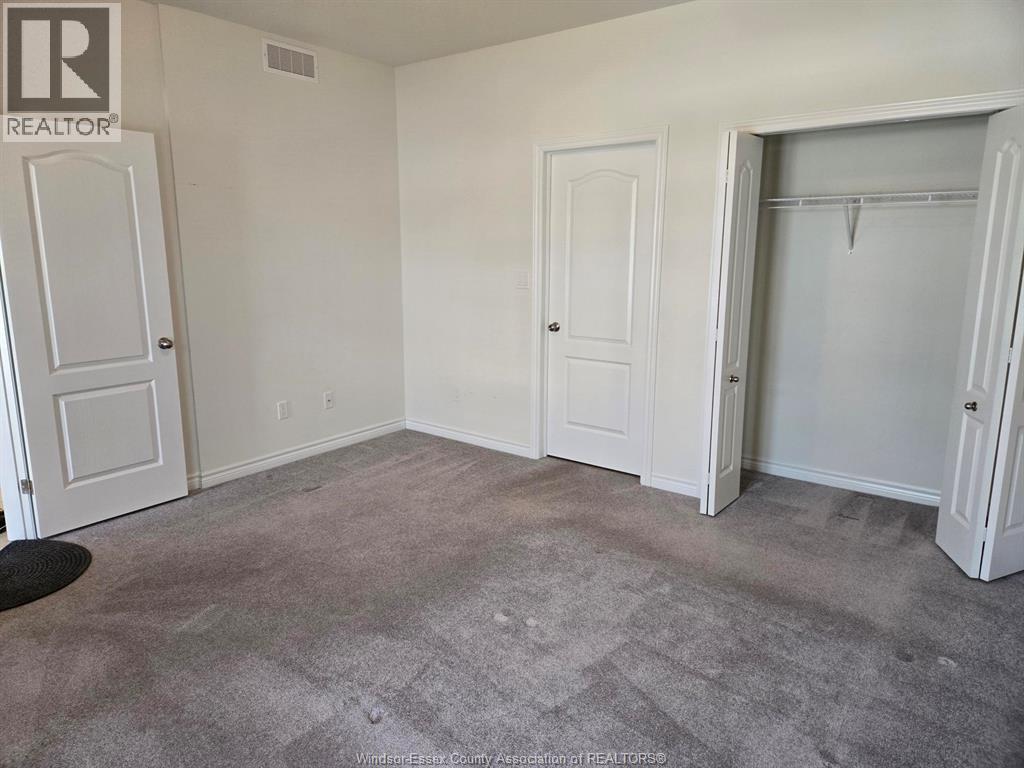 6085 Livingstone, Windsor, Ontario  N9J 3Y7 - Photo 12 - 26003497