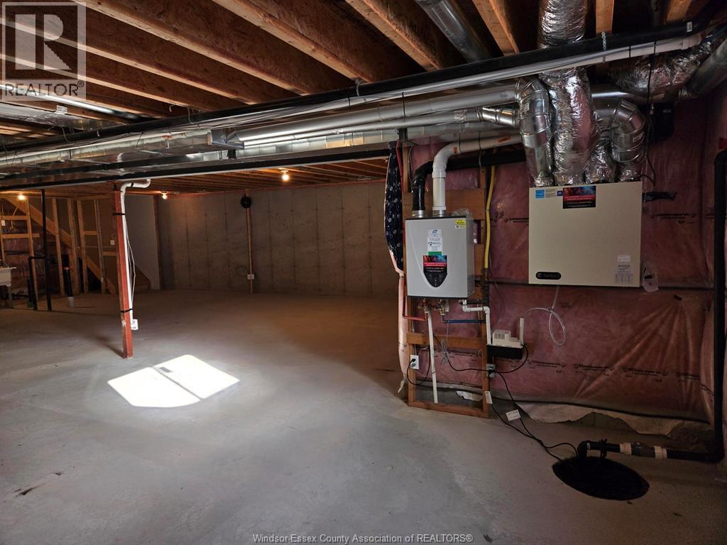 6085 Livingstone, Windsor, Ontario  N9J 3Y7 - Photo 13 - 26003497