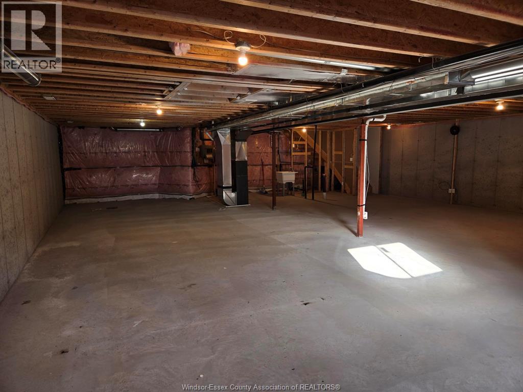 6085 Livingstone, Windsor, Ontario  N9J 3Y7 - Photo 14 - 26003497