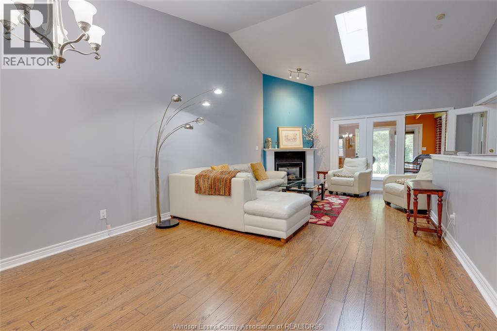 330 Saddle Lane, Kingsville, Ontario  N9Y 4A6 - Photo 3 - 26003592