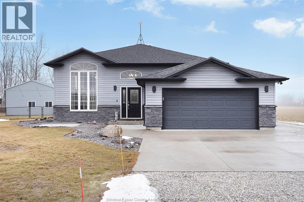 1023 Lakeshore Road 107, Lakeshore, Ontario  N8M 2X7 - Photo 4 - 26003597