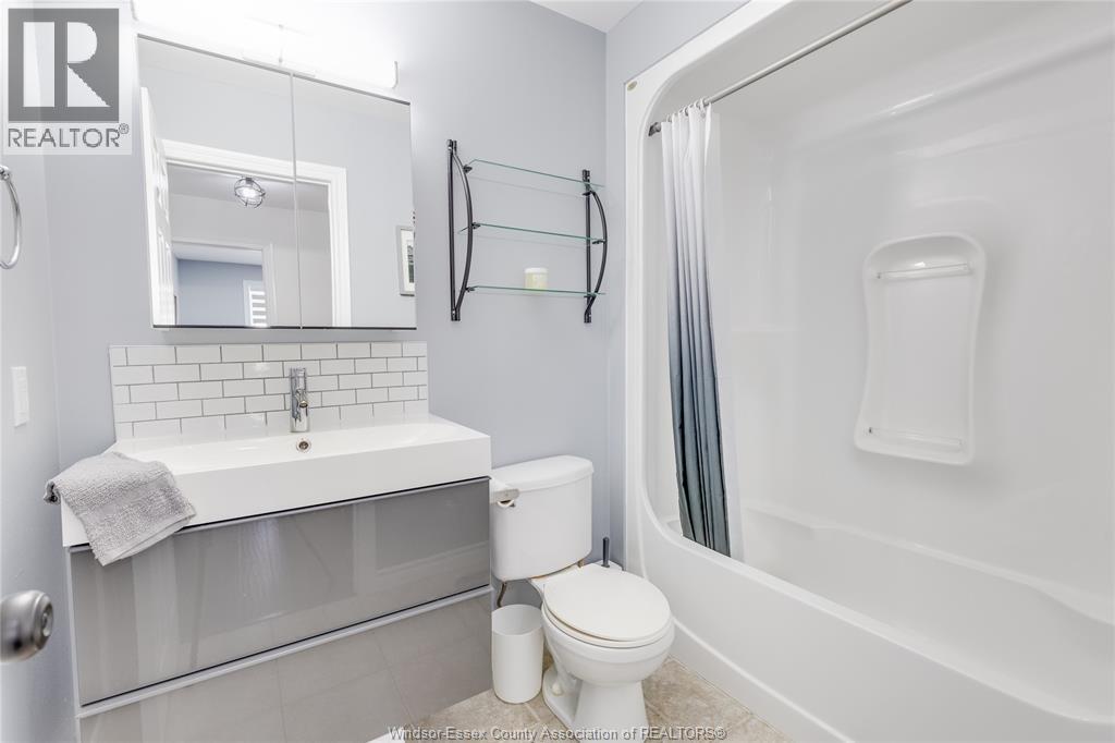 2446 Gatwick Avenue, Windsor, Ontario  N8P 1Y7 - Photo 24 - 26003613