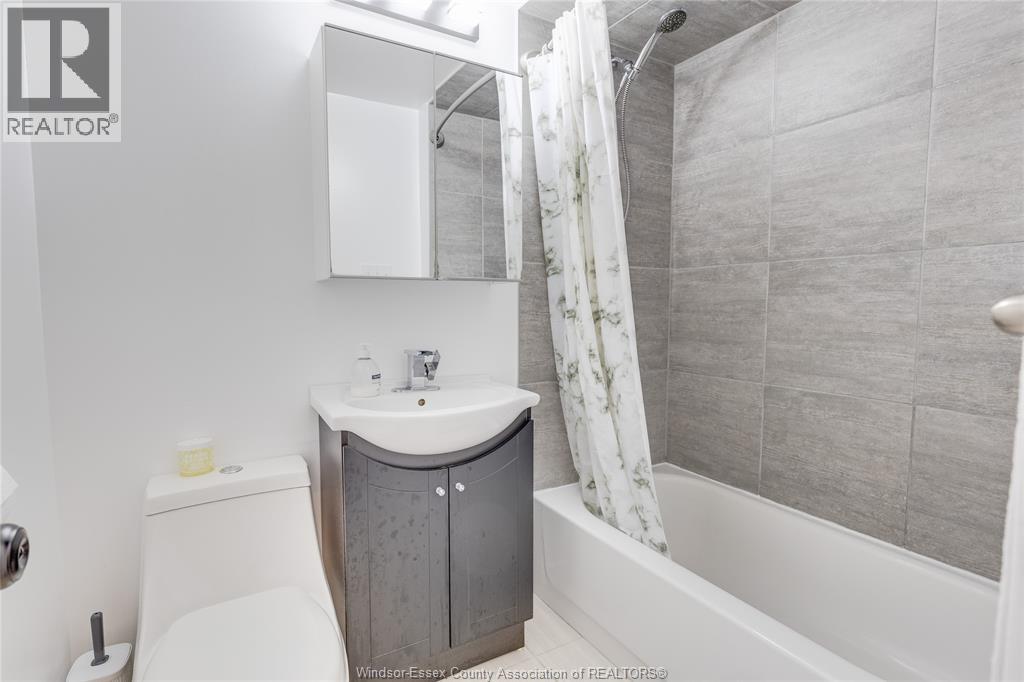 2446 Gatwick Avenue, Windsor, Ontario  N8P 1Y7 - Photo 42 - 26003613
