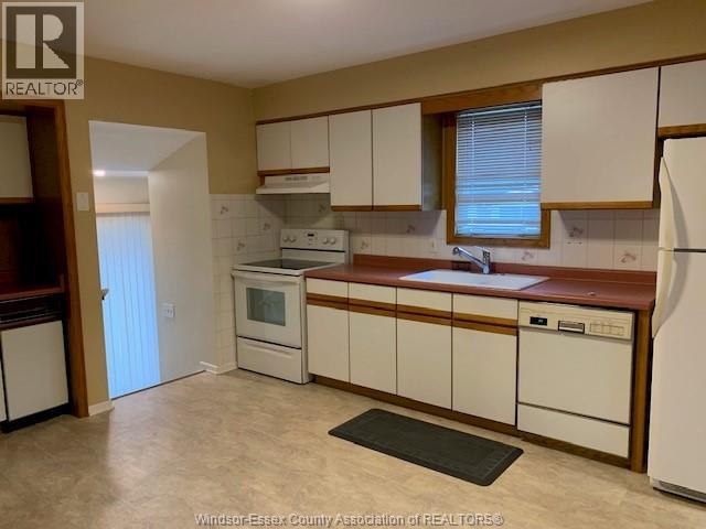 3132 Dominion, Windsor, Ontario  N9E 2N4 - Photo 9 - 26003601