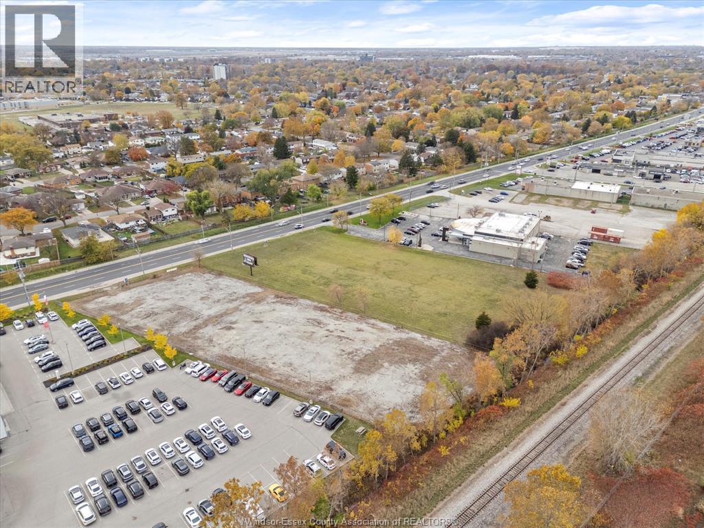 10982 Tecumseh Road East, Windsor, Ontario  N8R 1A8 - Photo 10 - 26003604