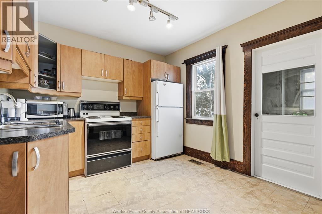 173 Cameron Avenue, Windsor, Ontario  N9B 1Y5 - Photo 14 - 26003633