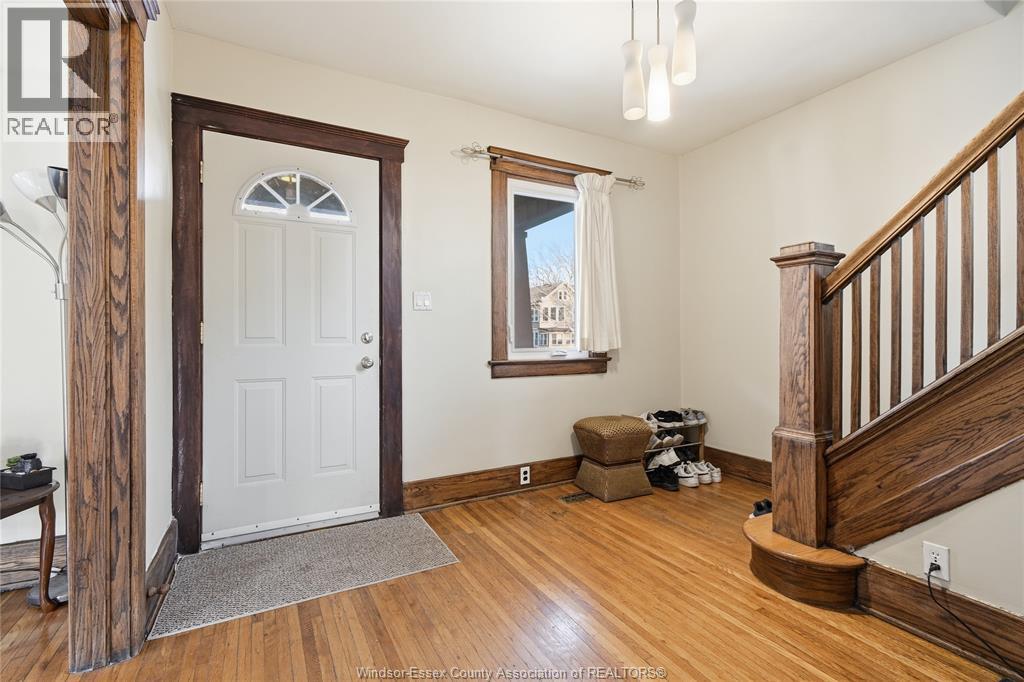 173 Cameron Avenue, Windsor, Ontario  N9B 1Y5 - Photo 5 - 26003633