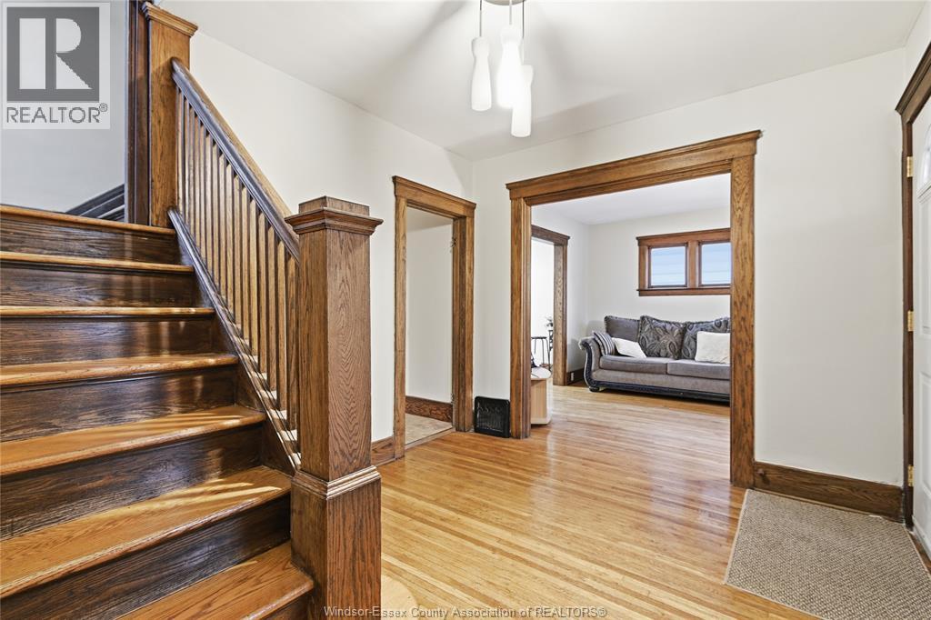 173 Cameron Avenue, Windsor, Ontario  N9B 1Y5 - Photo 6 - 26003633