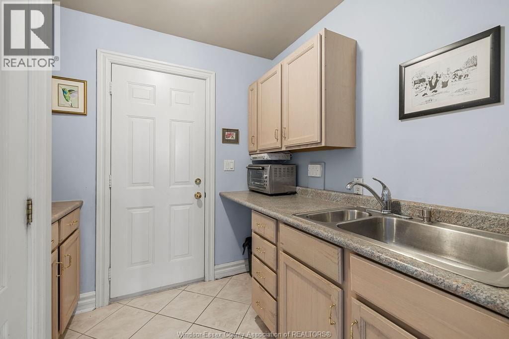 565 Gold Coast, Amherstburg, Ontario  N8N 1M2 - Photo 16 - 26003637