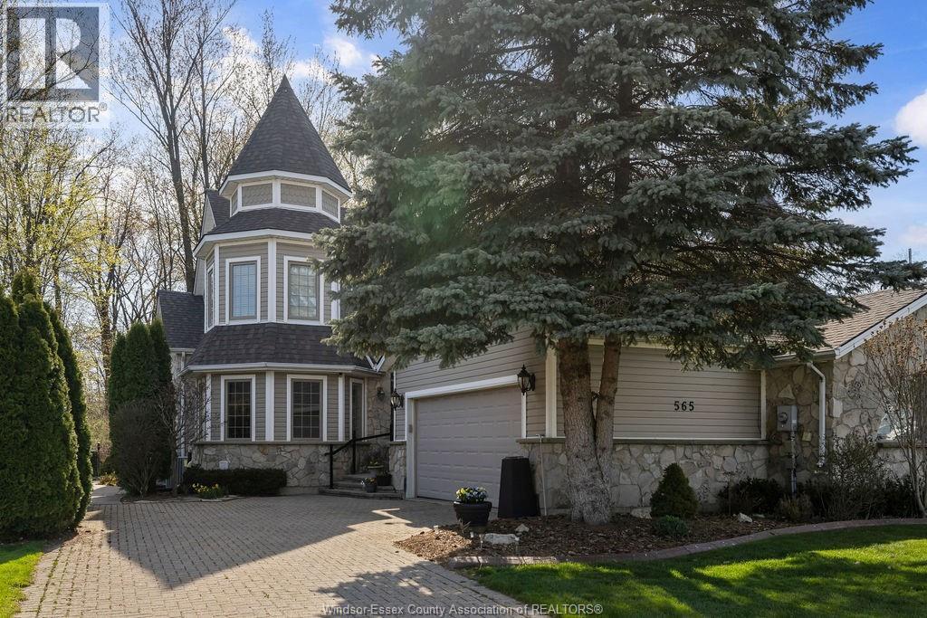 565 Gold Coast, Amherstburg, Ontario  N8N 1M2 - Photo 2 - 26003637