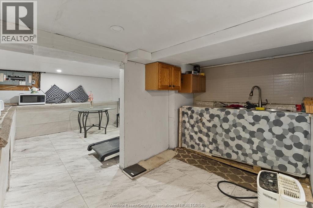 1143 Lincoln Road, Windsor, Ontario  N8Y 2H6 - Photo 27 - 26003630