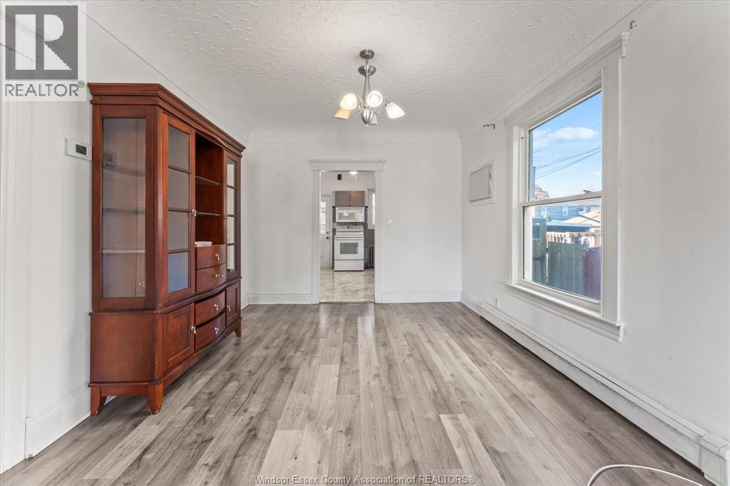 1143 Lincoln Road, Windsor, Ontario  N8Y 2H6 - Photo 8 - 26003630