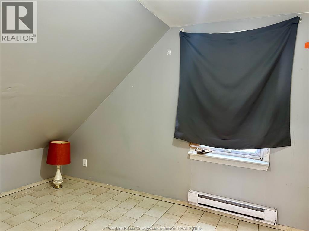 789 Bridge Avenue, Windsor, Ontario  N9B 2M5 - Photo 10 - 26003642