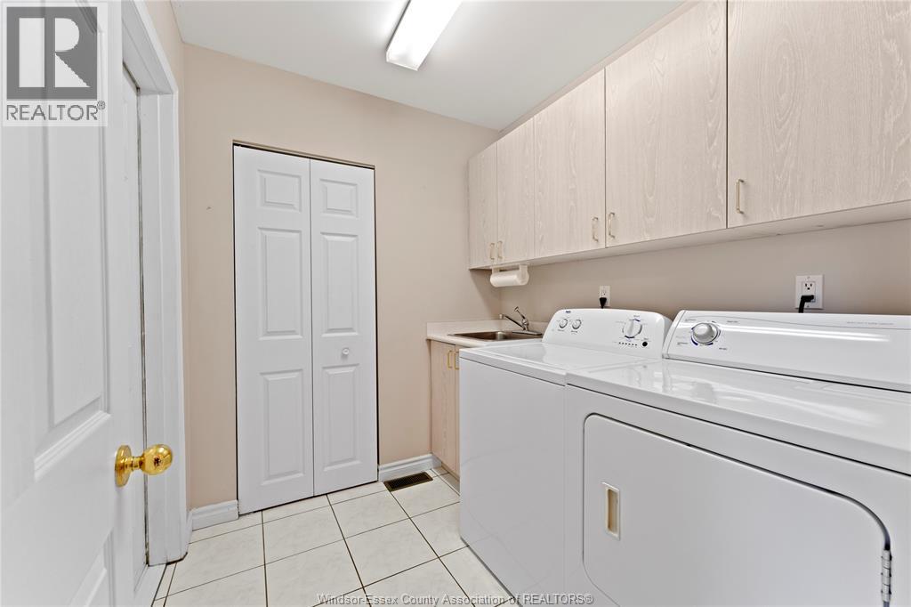 1712 Lesperance, Tecumseh, Ontario  N8N 1Y3 - Photo 22 - 26003629