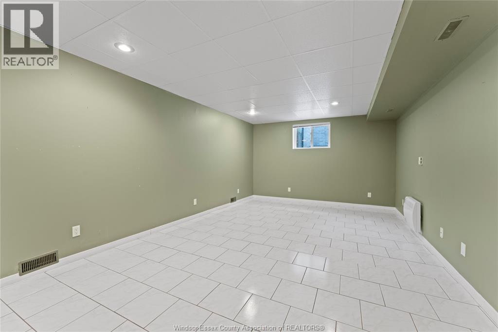 1712 Lesperance, Tecumseh, Ontario  N8N 1Y3 - Photo 27 - 26003629