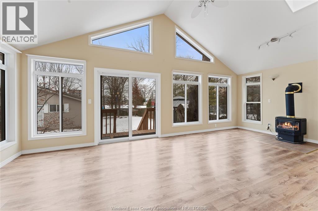 1712 Lesperance, Tecumseh, Ontario  N8N 1Y3 - Photo 8 - 26003629