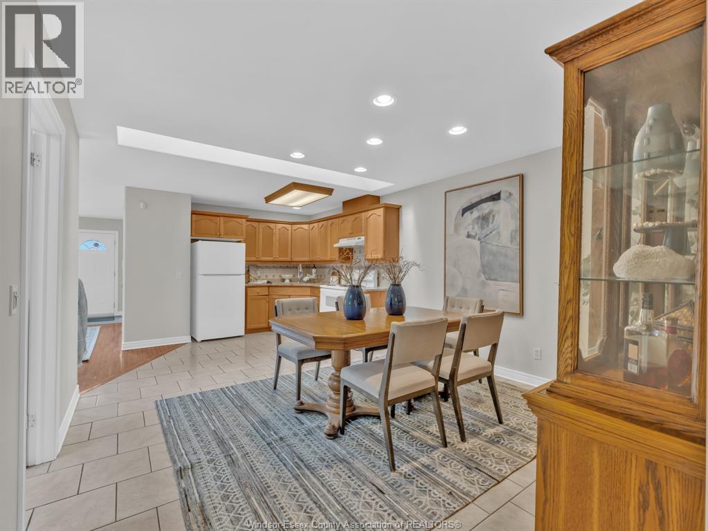 1598 Heatherglen Drive, Tecumseh, Ontario  N8N 5B5 - Photo 10 - 26003600