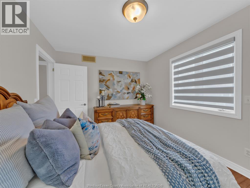 1598 Heatherglen Drive, Tecumseh, Ontario  N8N 5B5 - Photo 14 - 26003600