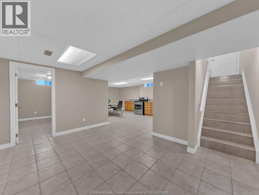 1598 Heatherglen Drive, Tecumseh, Ontario  N8N 5B5 - Photo 17 - 26003600