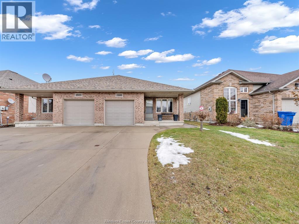 1598 Heatherglen Drive, Tecumseh, Ontario  N8N 5B5 - Photo 2 - 26003600