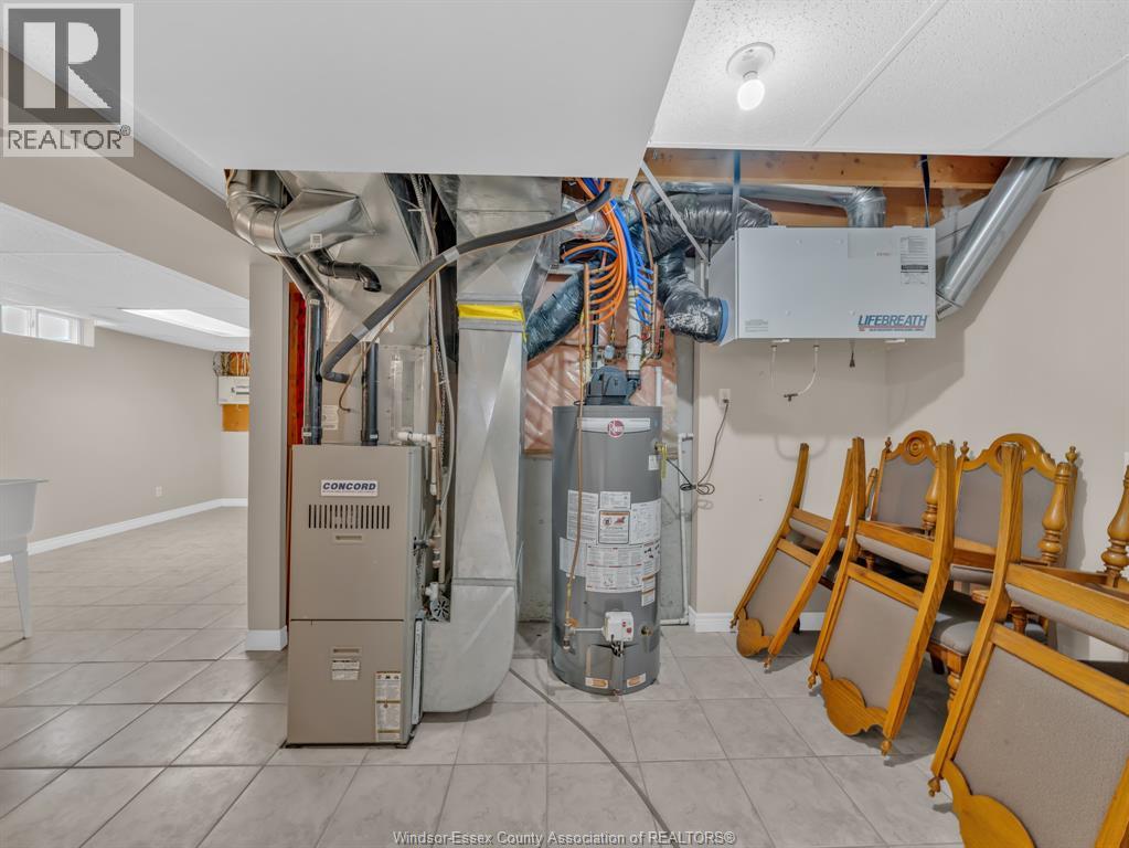 1598 Heatherglen Drive, Tecumseh, Ontario  N8N 5B5 - Photo 21 - 26003600