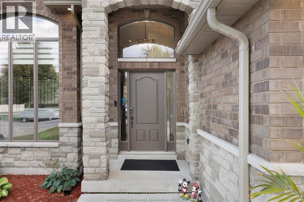 231 Summer Street, Belle River, Ontario  N8L 0G7 - Photo 5 - 26003239