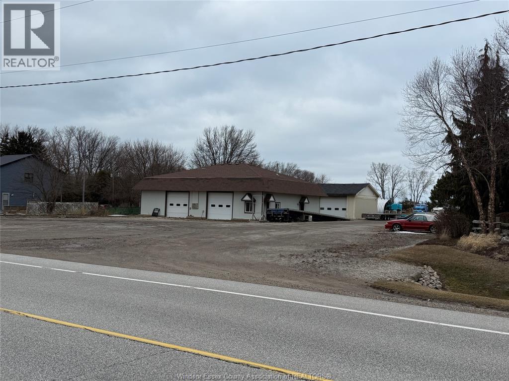 739 County Rd 2 Unit# B, Lakeshore, Ontario