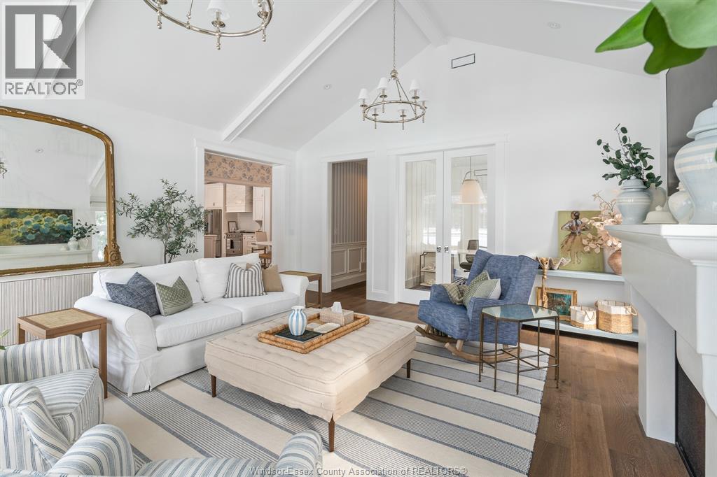 256 Pentilly Road, Tecumseh, Ontario  N8N 2K9 - Photo 10 - 26003695