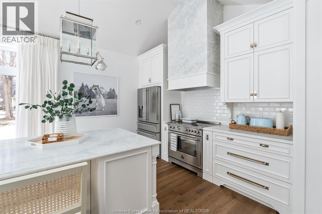 256 Pentilly Road, Tecumseh, Ontario  N8N 2K9 - Photo 11 - 26003695