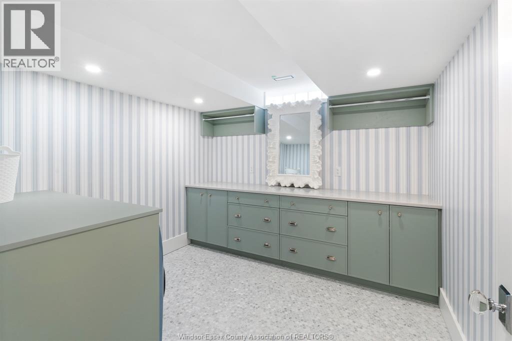 256 Pentilly Road, Tecumseh, Ontario  N8N 2K9 - Photo 44 - 26003695