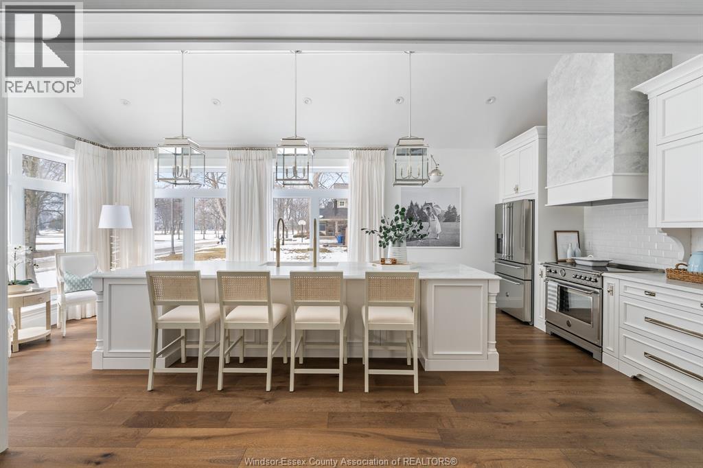 256 Pentilly Road, Tecumseh, Ontario  N8N 2K9 - Photo 5 - 26003695