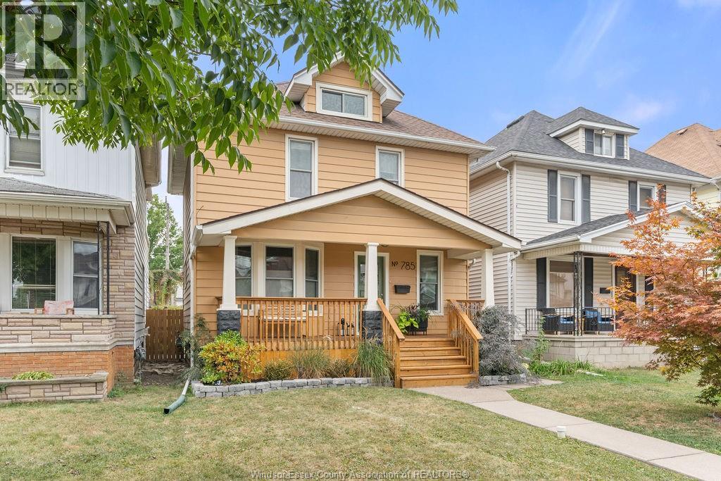 785 Moy Avenue, Windsor, Ontario  N9A 2N5 - Photo 2 - 25031988