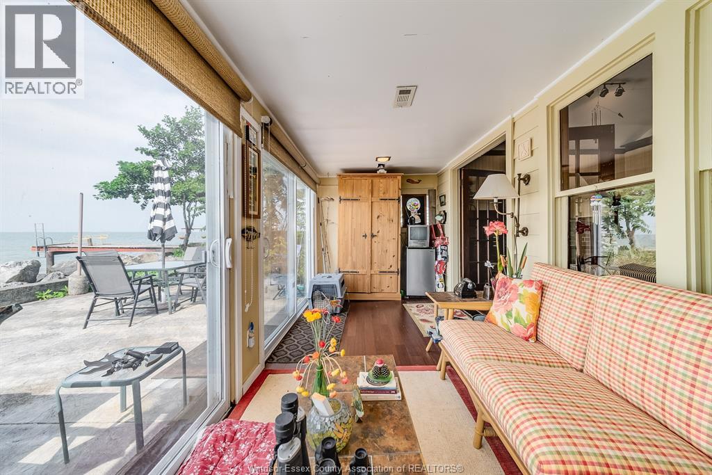 499 Lakeside Drive, Amherstburg, Ontario  N0R 1G0 - Photo 28 - 26003636